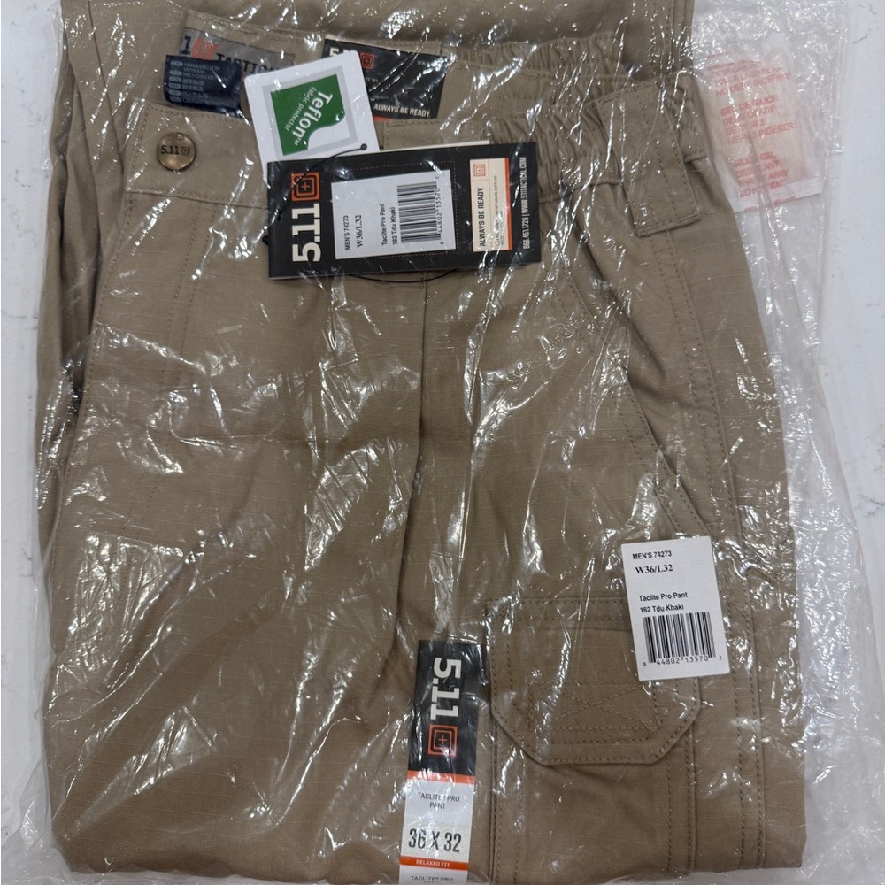 5.11 Tactical Men's Khaki Cargo Pants. New in Bag. 36x12.